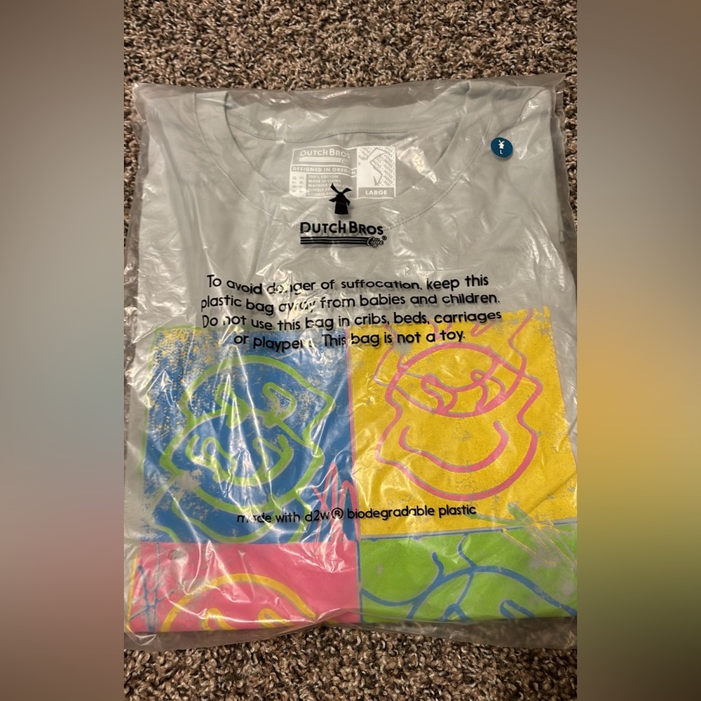 Dutch bros tshirt large